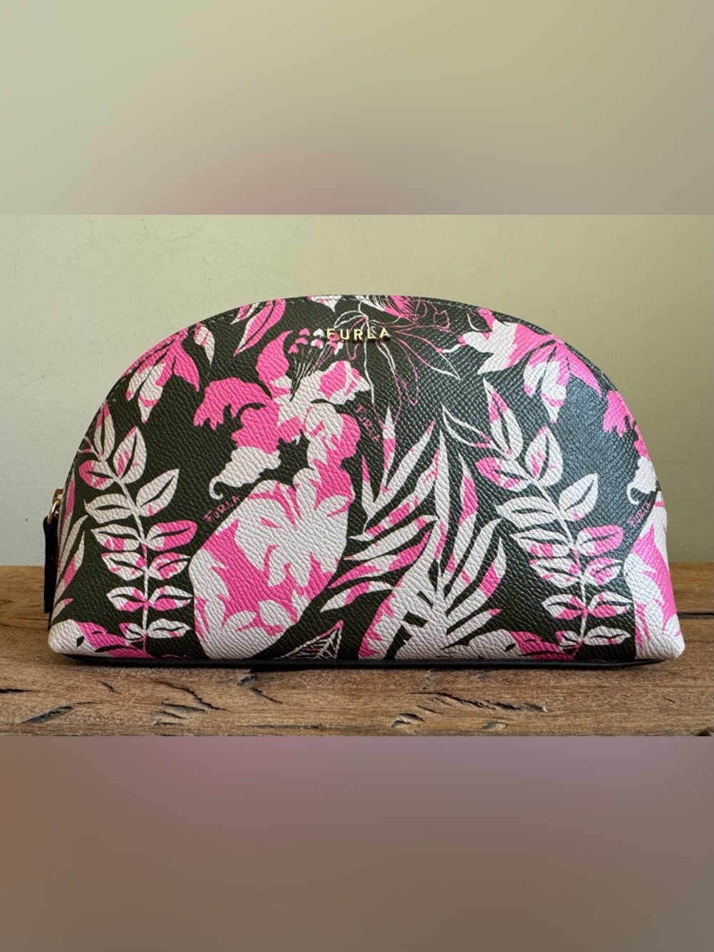 Furla Leather Cosmetic Toiletry Makeup Bag